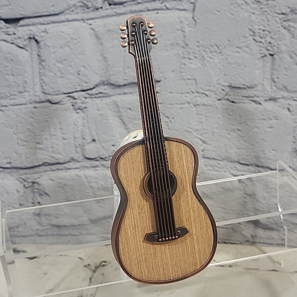 Bath & Body Works Wallflower Acoustic Guitar Diffuser Plug-In Country Western